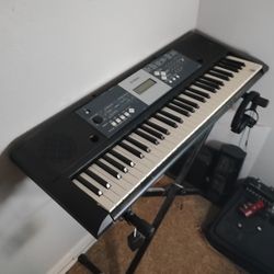 YAMAHA YPT 230