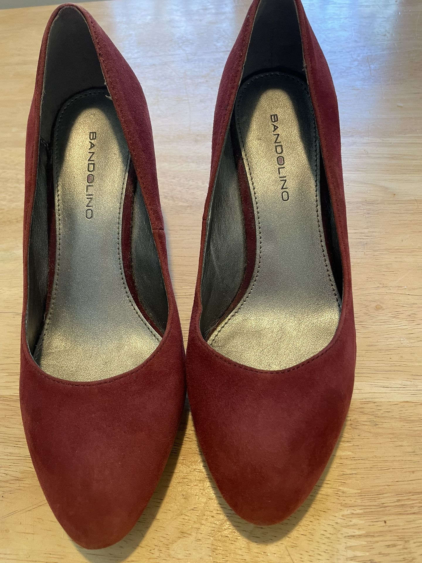 Suede Shoes Size 6, Like New