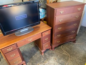Solid mahogany bedroom furniture, and cable TV