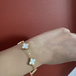 14k Gold Plated Stainless Steel Clover Bracelet