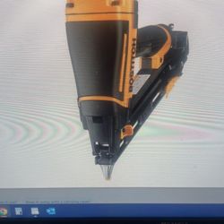 Bostitch 18 Gauge Pneumatic Stapler