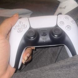 Brand New PS5 Controller