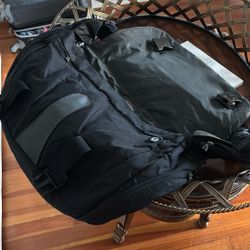 Tumi Expandable Men’s Travel Bag