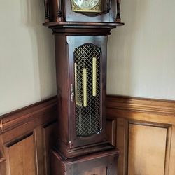 Grandfather Clock 