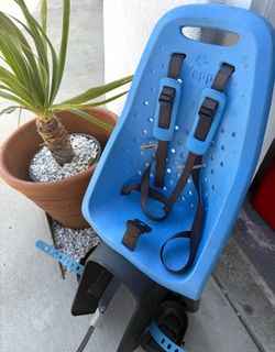 New: Thule Yepp rear seatwith adapters- I have 1.