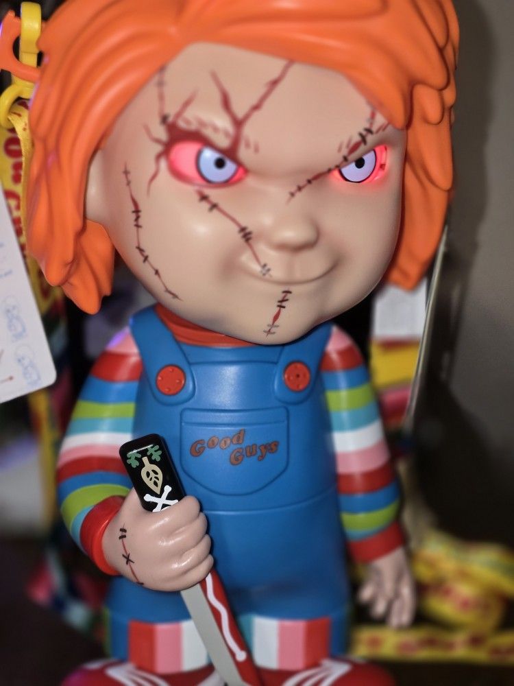 Universal Studios Halloween Horror Night Talking Chucky Doll