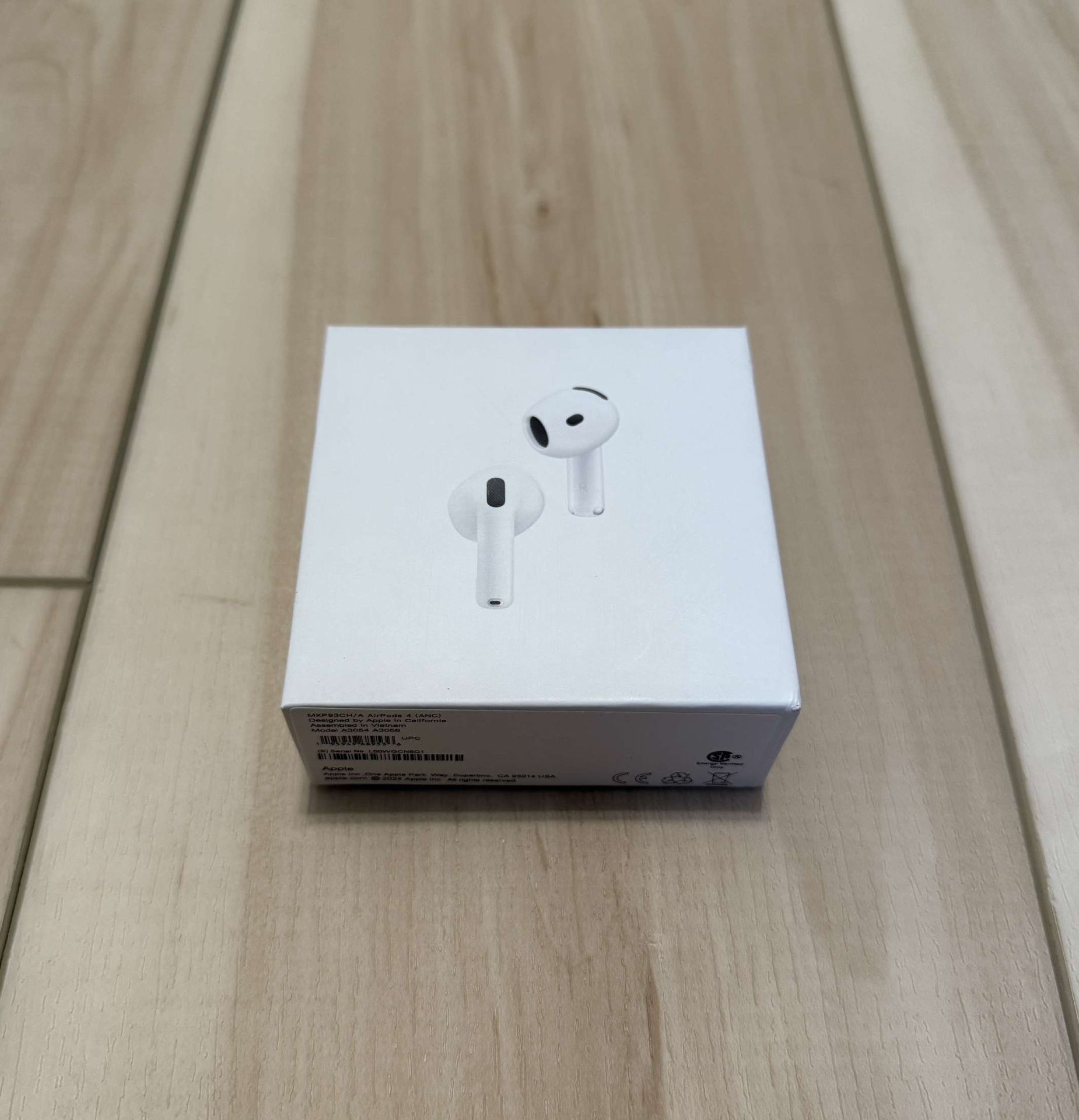 AirPods 4