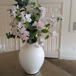 Beautiful Faux Floral Arrangement 