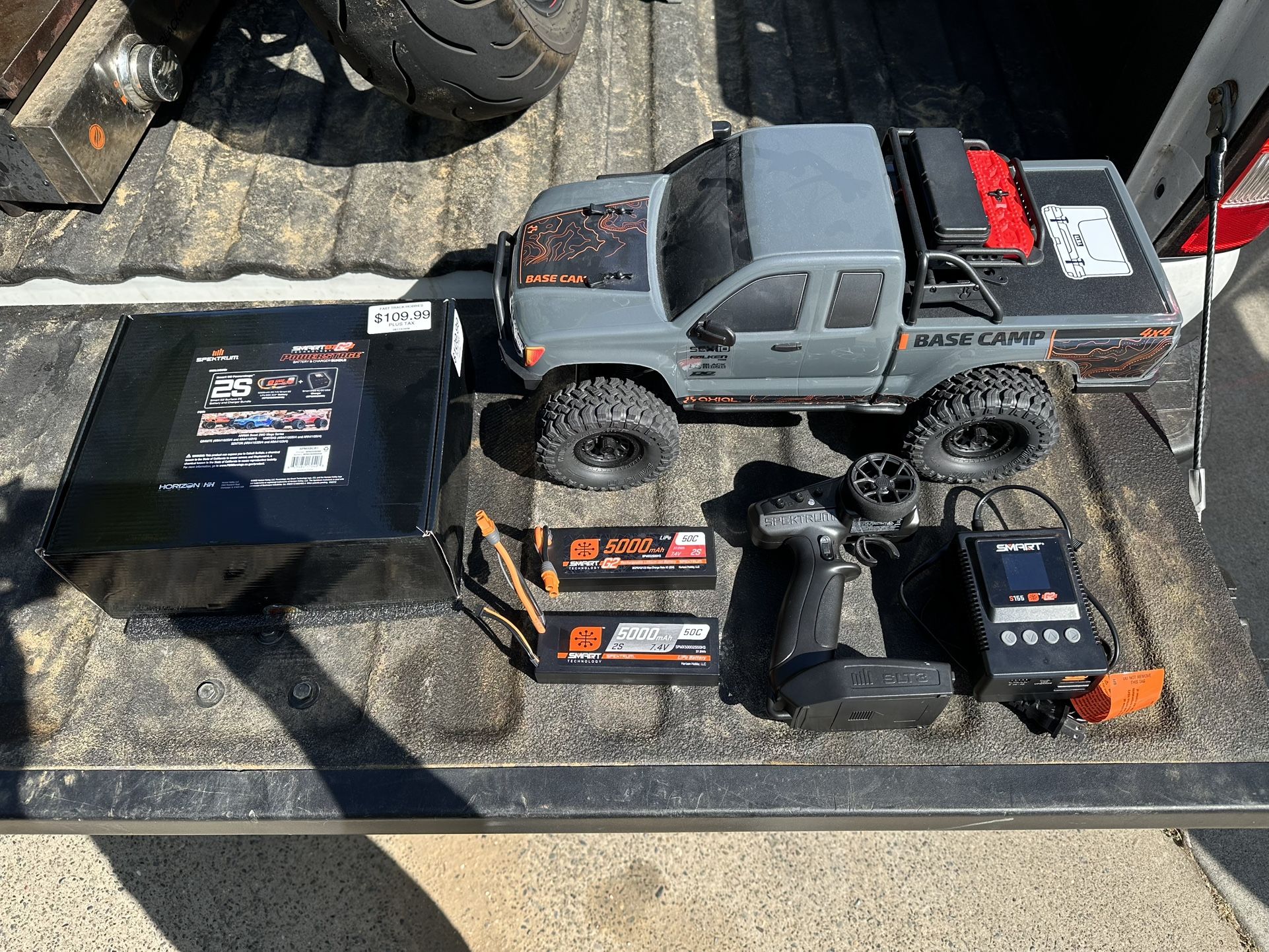 Axial Scx10 Base Camp RC rock crawler