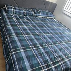 Kings  Size Bed Frame 