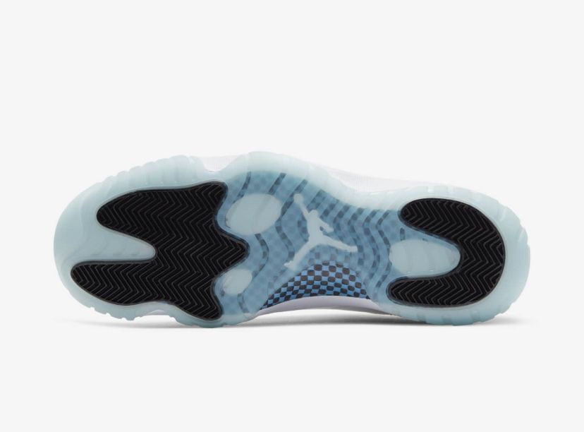 Air Jordan 11 Low Legend blue
