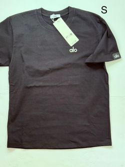 ALO T-Shirt