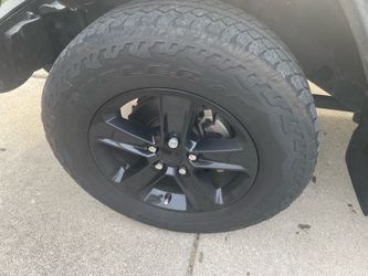 18” Jeep wrangler/grand Cherokee wheels and tires