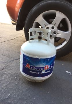 Gas