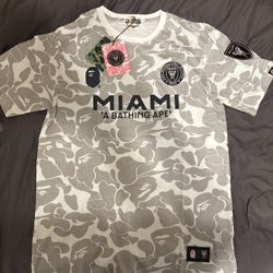 BATHING BAPE MIAMI JERSEY 