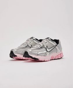 ✨ NIKE Women's Zoom Vomero 5 — Pink / Metallic Silver / White ALL SIZES