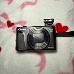 Canon PowerShot SX740HS