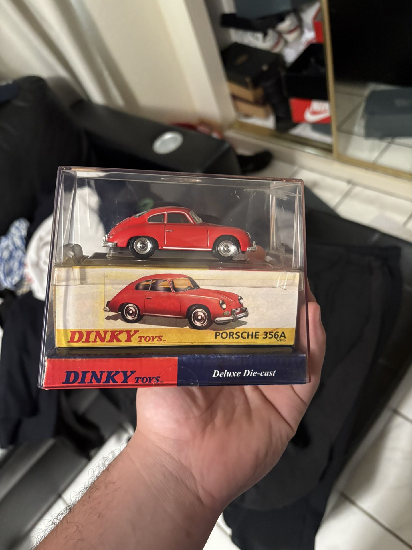 Dinky 182, Porsche 356A Coupe - Free Price Guide & Review Dinky 182, Porsche 356A Coupe - Free Price Guide & Review