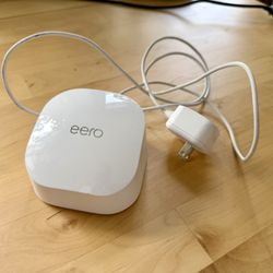 Amazon eero 6 Mesh Wi-Fi Router