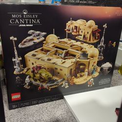 LEGO Mos Easley Cantina