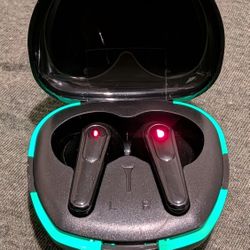 Bluetooth Earbuds – Cool Glowing Case, Touch Control