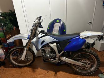 450 Yamaha dirtbike please read details
