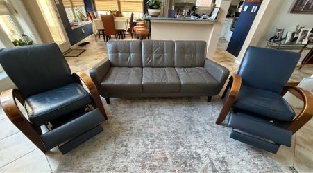 Natuzzi Leather Sofa and 2 Reclining Leather Chairs
