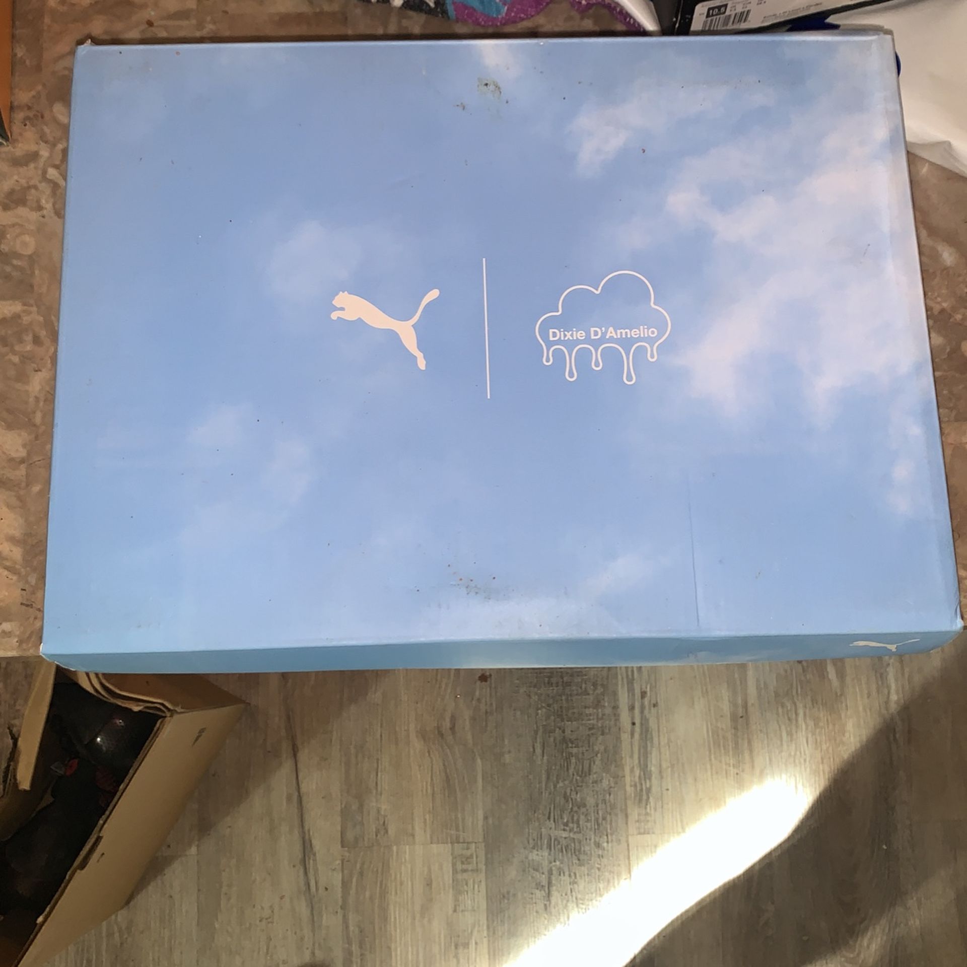 Defy Mid x Dixie D’Amelio Pumas