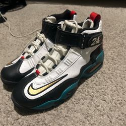 Nike Air Griffey Max 1 sneakers