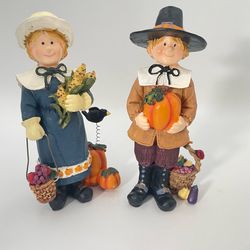 Vintage Pilgrim Boy & Girl Harvest Thanksgiving Resin Figurines Pumpkin Corn