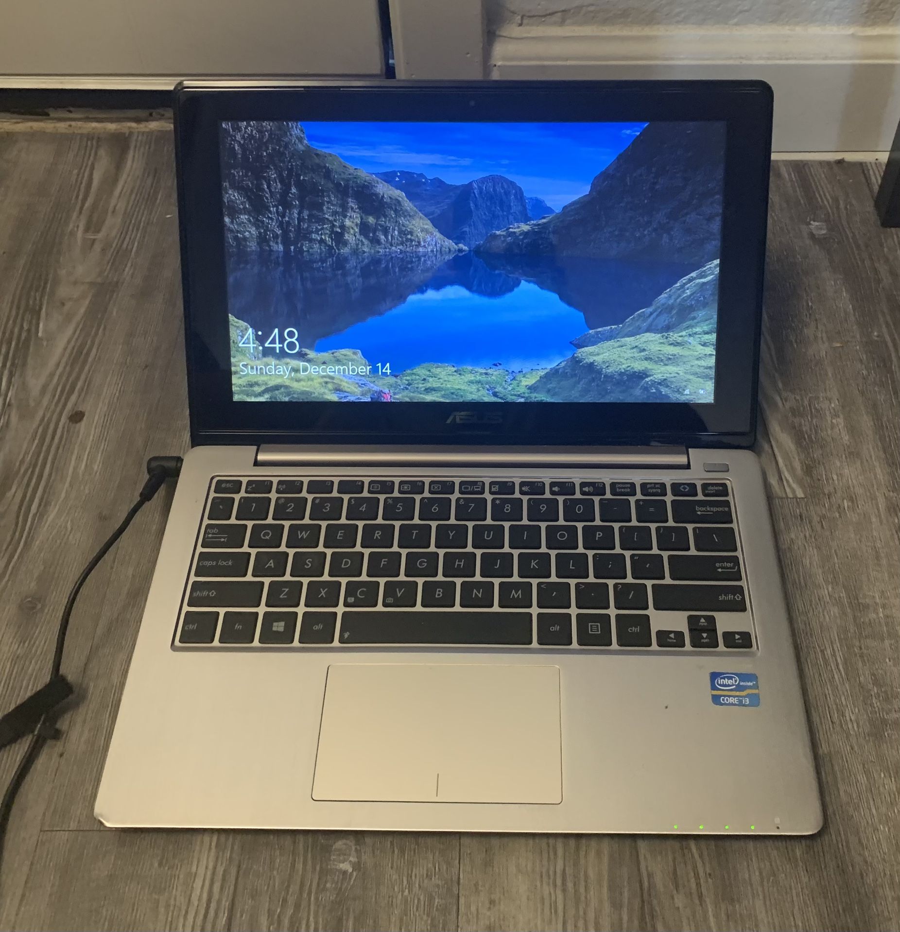 ASUS Laptop Touchscreen