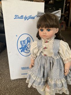 Vintage 1993 Dolls by Jerri "Lesley" Vinyl Doll