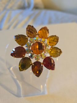 Brooch