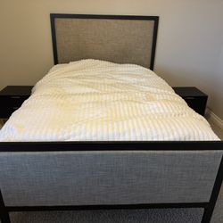 Full Bed and 2 Nightstands 