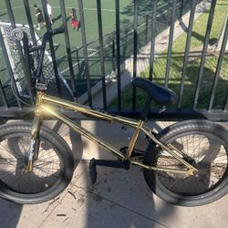 BMX BIKE 
