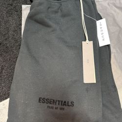Essentials FOG shorts Stretch Limo Xs New