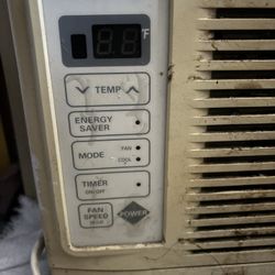 🧊 Vintage Kenmore Window AC – Still Kickin’ Cold! $40 OBO 🧊
