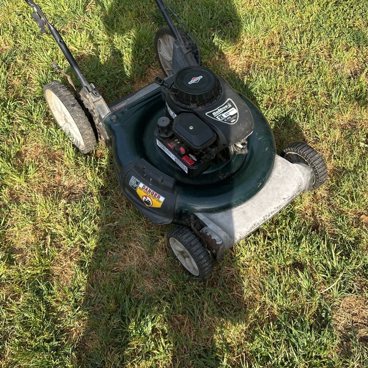 Briggs And Stratton Lawnmower