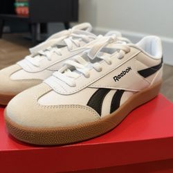 Women’s Reebok Sneakers