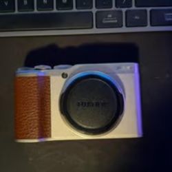 Cameras-and-accessories(off103)