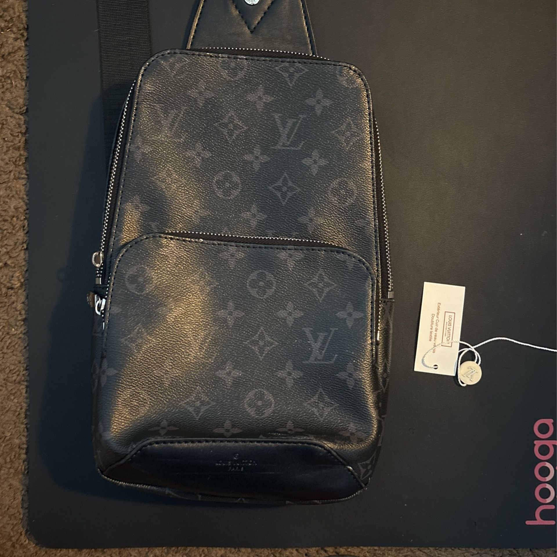 Louis Vuitton Slingbag