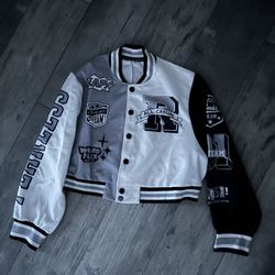 $5 Size Small Women’s 