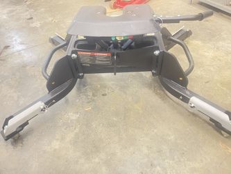 Mopar Fifth Wheel Hitch Direct Mount 30k