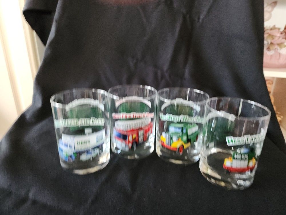 Hess Glasses 6 Sets Of 4 Sell In Set Of 4