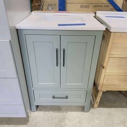 24 in Single Sink Bath Vanity in Sage Green with Marble Top in White  $349 