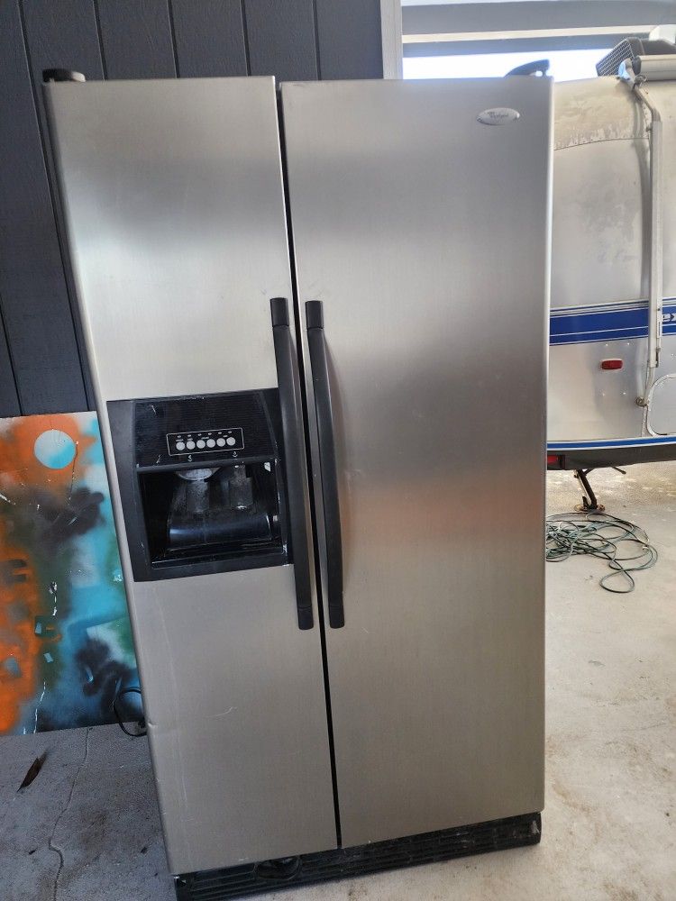 Whirlpool Side By Side Refrigerator 