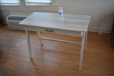 Computer Desk with drawers