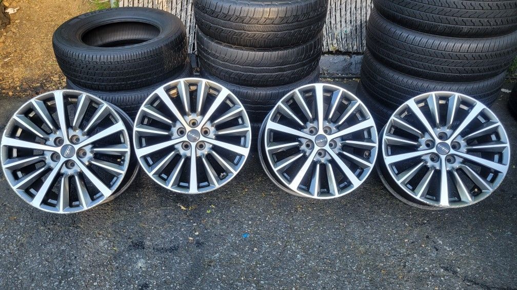 18 INCH LINCOLN RIMS FOR SALE