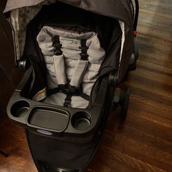 Graco Car Seat And Stroller  Thumbnail