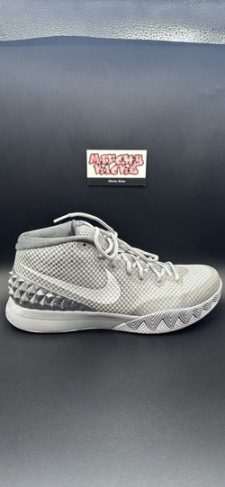 Nike Kyrie 1 Wolf Grey Sz. 10